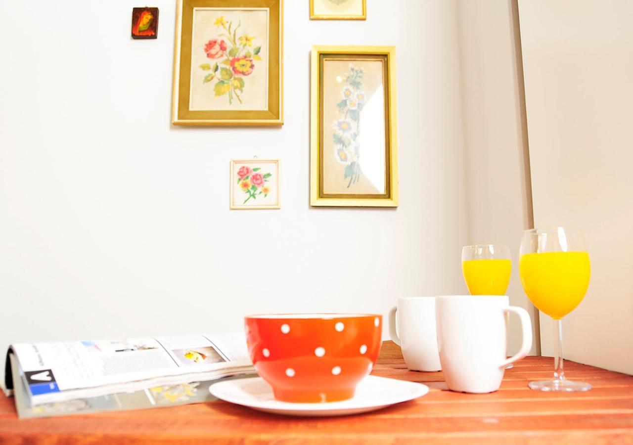 Live In Athens, Psyrri Central Apartments Ngoại thất bức ảnh