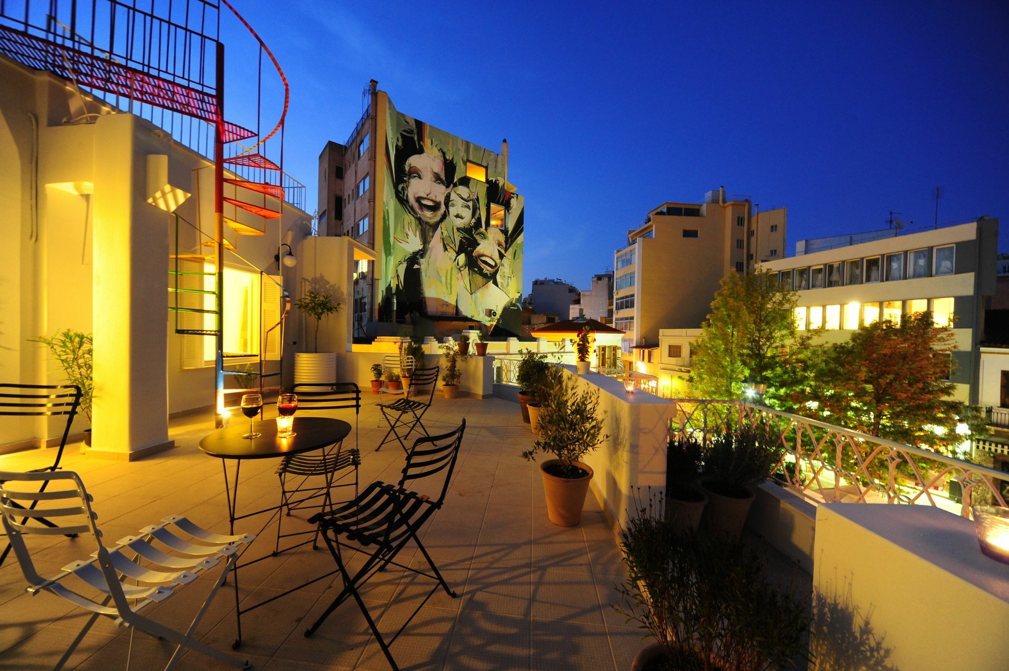 Live In Athens, Psyrri Central Apartments Ngoại thất bức ảnh